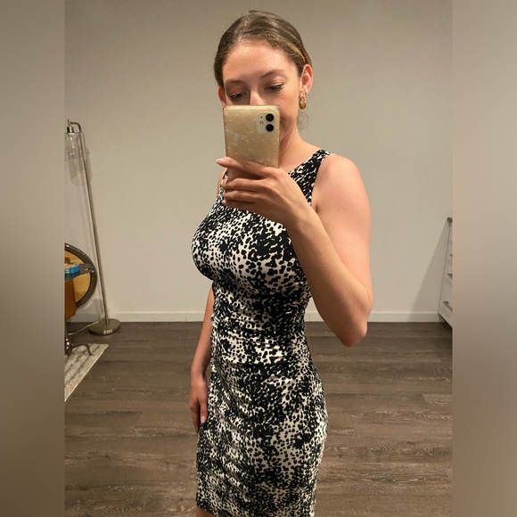 Norma Kamali Black and White Dress - Picture 3 of 3